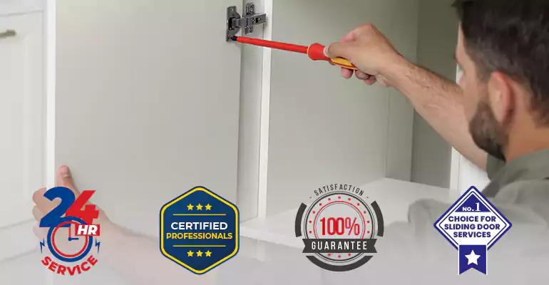 Mobile Home Door Hinge Replacement in Riviera Beach